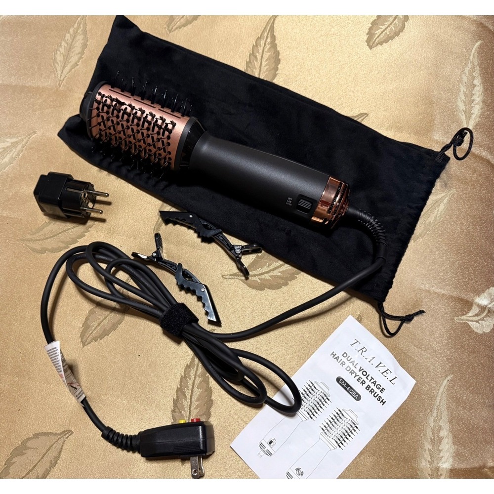 NWOT Desalo Travel‎ Dual Voltage Drying Brush Styling Volumizing Straightening